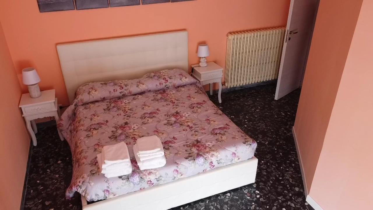 Andrea Affittacamere E B&B Solignano Nuovo Ngoại thất bức ảnh