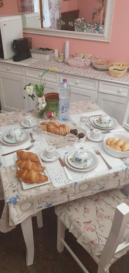 Andrea Affittacamere E B&B Solignano Nuovo Ngoại thất bức ảnh